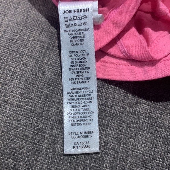 Kids Joe Fresh workout tank top with built in bra sz small 6 - Picture 3 of 5